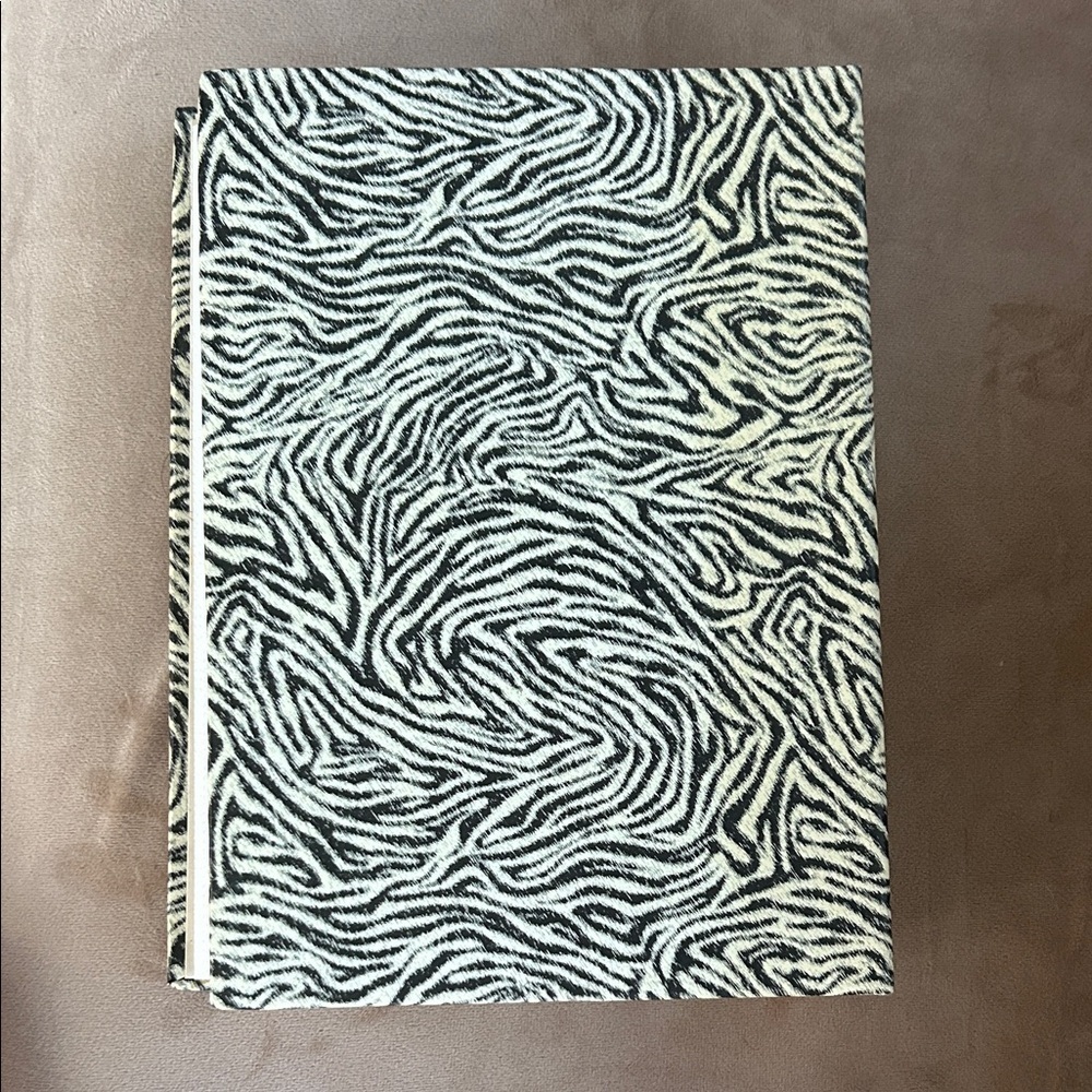Zebra Pattern Photo Album - Picture 2 of 5